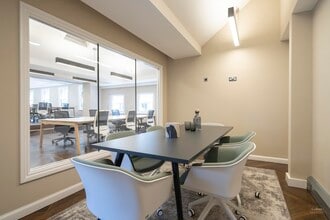 46 Carnaby St, Londres à louer Photo intérieure- Image 2 de 5