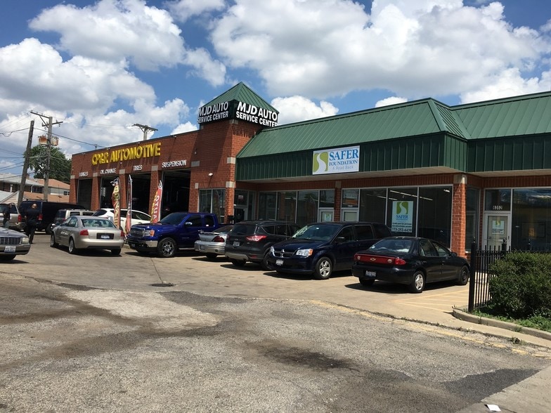 6352-6362 W Grand Ave, Chicago, IL for lease - Building Photo - Image 1 of 9