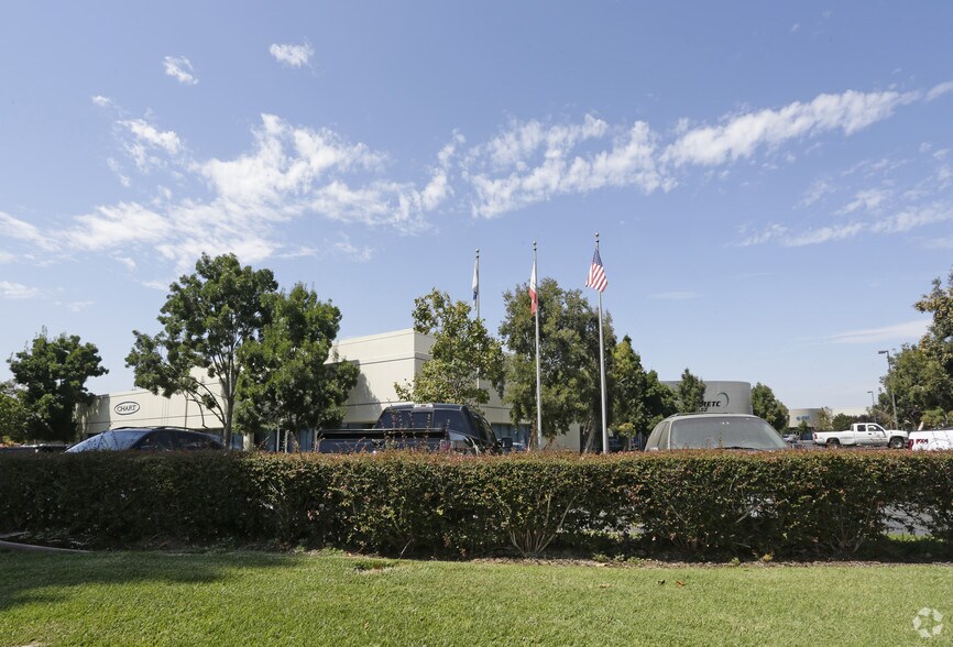 46441-46457 Landing Pky, Fremont, CA for lease - Building Photo - Image 2 of 6