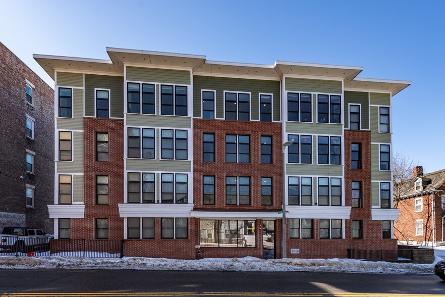 299 & 301-305 Dudley Street | portfolio of 1 properties for sale on LoopNet.ca - Building Photo - Image 3 of 20