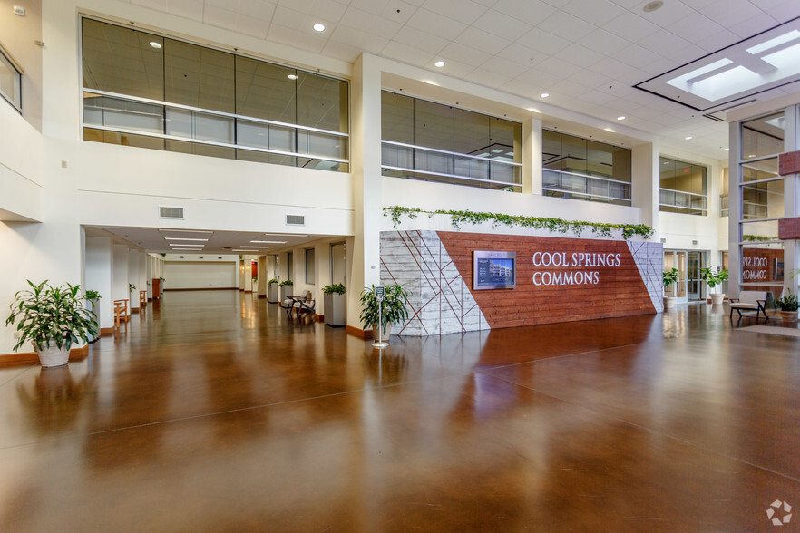 7100 Commerce Way, Brentwood, TN for lease - Lobby - Image 2 of 19