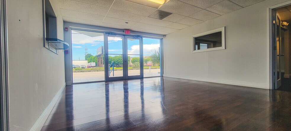 7332 NW 58th St, Miami, FL à louer - Photo int rieure - Image 3 de 9