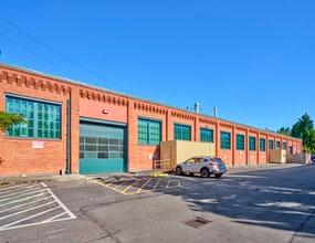 3400 Phinney Ave N, Seattle, WA à louer Photo du bâtiment- Image 2 de 6