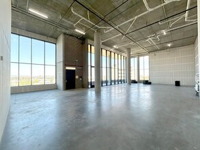 3500 Chestnut Pl, Denver, CO for lease Interior Photo- Image 2 of 2
