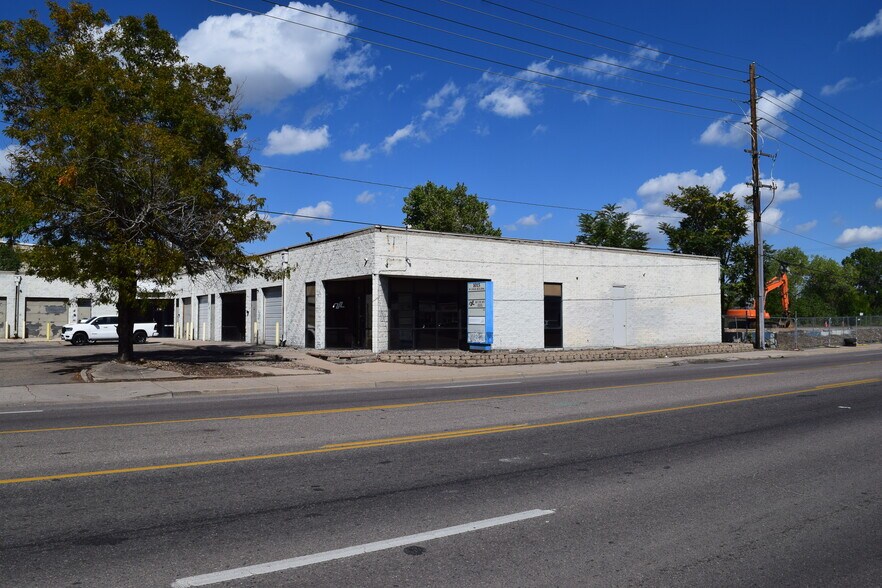 1015 W Evans Ave, Denver, CO à louer - Photo du bâtiment - Image 3 de 7