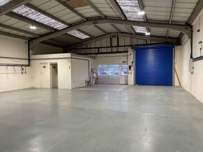 Wimbledon Ave, Brandon à louer Photo intérieure- Image 2 de 2