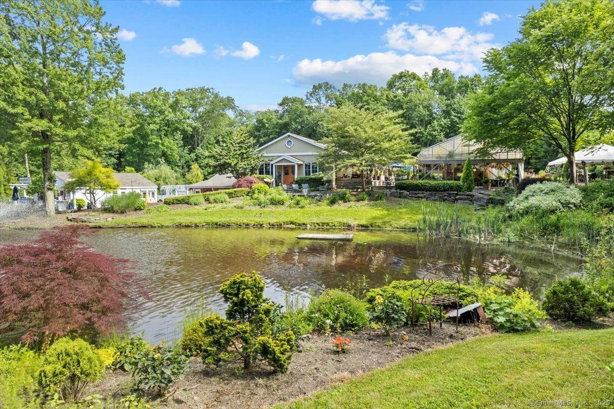 511 Spielman Hwy, Burlington, CT for sale Primary Photo- Image 1 of 19