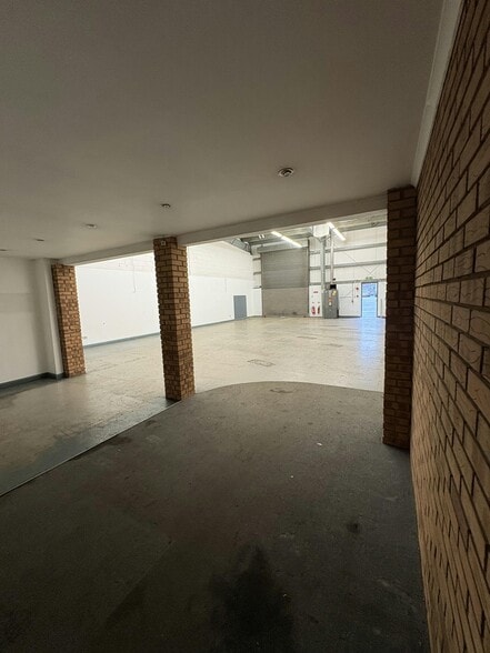 Dadford Rd, Silverstone for lease - Building Photo - Image 2 of 5