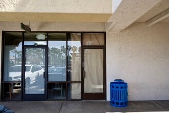 120-124 Lomas Santa Fe Dr, Solana Beach, CA for lease Interior Photo- Image 1 of 1