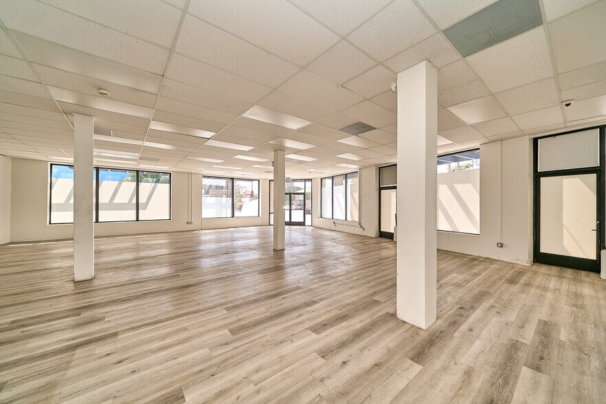 8801-8809 W Pico Blvd, Los Angeles, CA à louer - Photo du bâtiment - Image 3 de 8