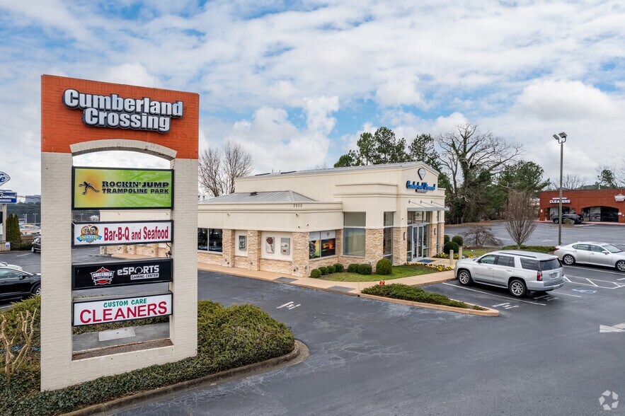 2754-2792 Cumberland Blvd SE, Smyrna, GA à louer - Photo du bâtiment - Image 2 de 7