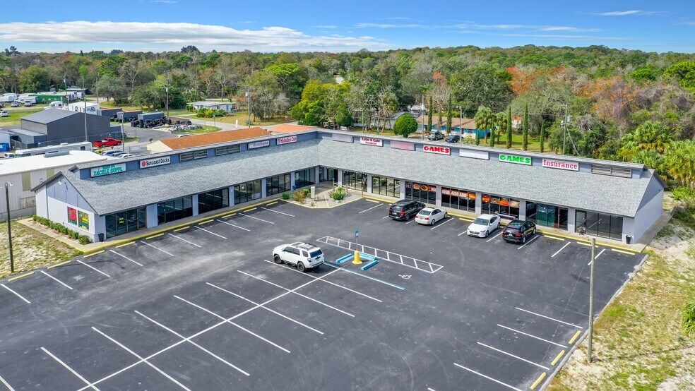 15215 US Hwy 19, Hudson, FL à louer - Photo du bâtiment - Image 3 de 4