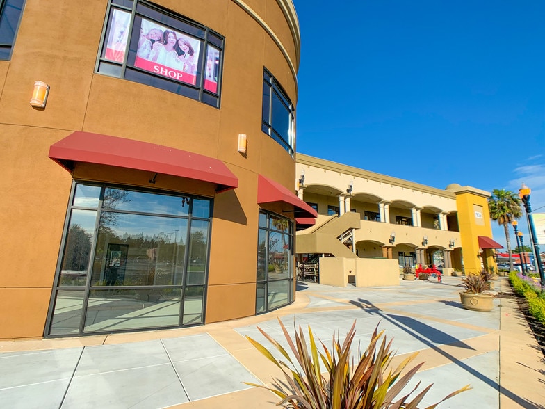 909 Story Rd, San Jose, CA à vendre - Photo du bâtiment - Image 2 de 6