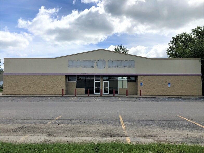 336 Lang Rd, Beaverton, MI à louer - Photo du bâtiment - Image 3 de 12