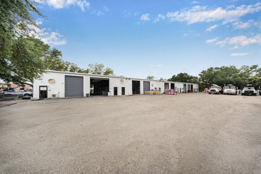 930 Carter Rd, Winter Garden, FL for lease - Building Photo - Image 2 of 11