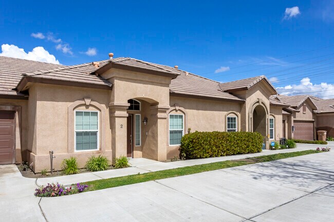 Plus de détails pour 8400 White Rock Dr, Bakersfield, CA - Multi-résidentiel à vendre