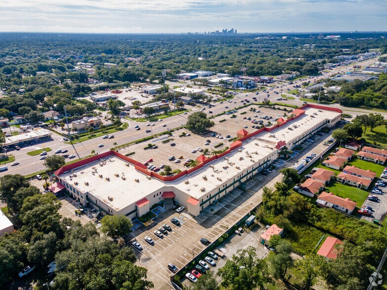6800 N Dale Mabry Hwy, Tampa, FL à louer - Aérien - Image 2 de 15