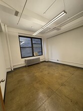 330 W 38th St, New York, NY for lease Interior Photo- Image 1 of 4