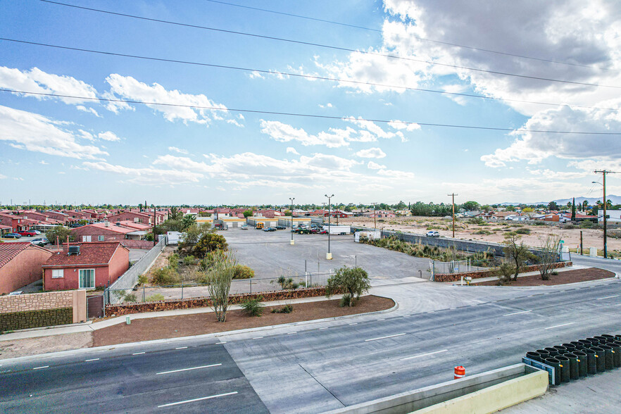 11010 Montana Ave, El Paso, TX for sale - Primary Photo - Image 1 of 1