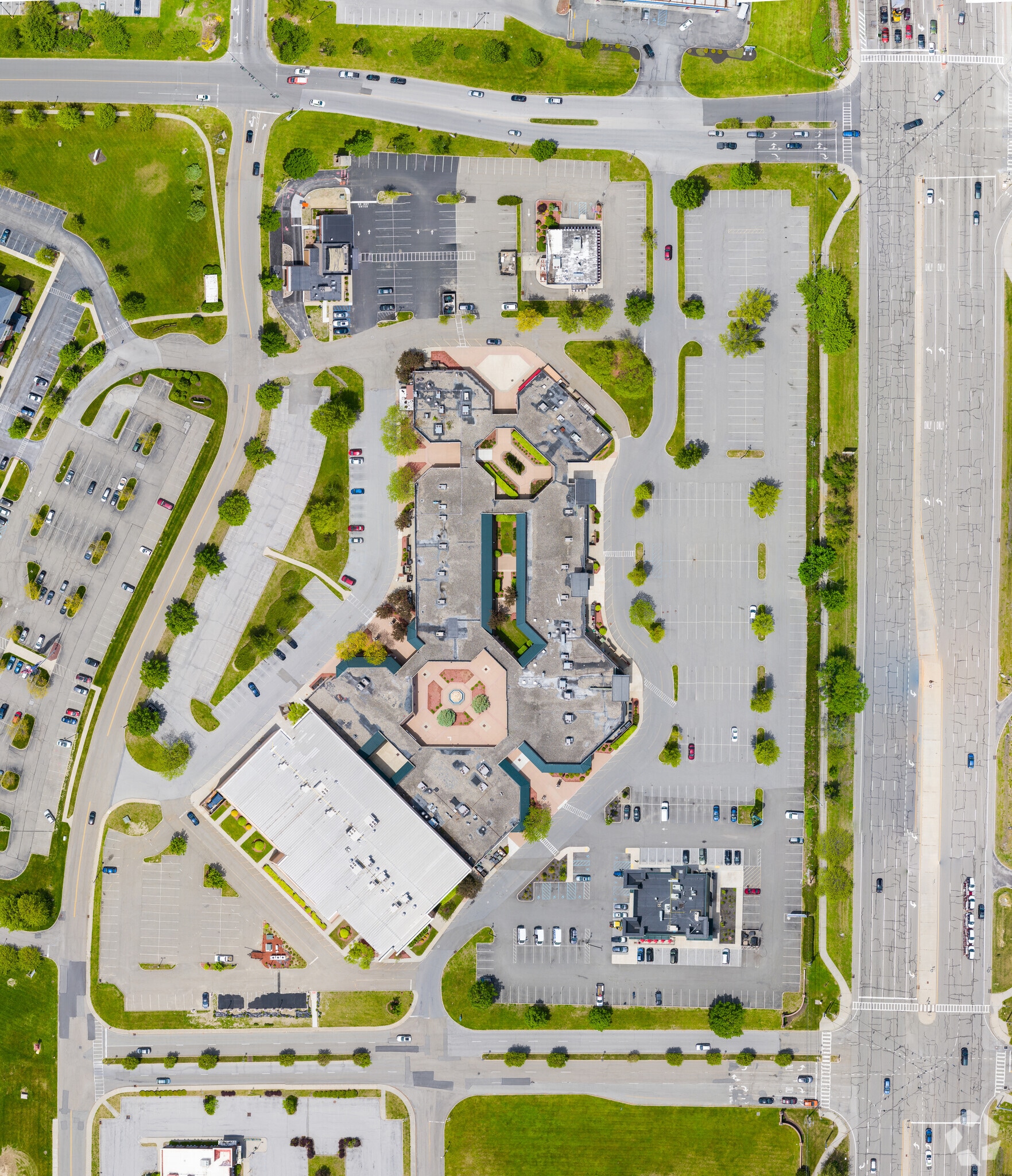 18 Westage Dr, Fishkill, NY for lease Aerial- Image 1 of 1