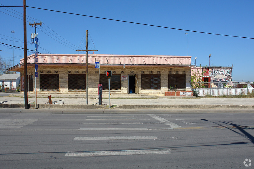 1025 Nogalitos St, San Antonio, TX à vendre - Photo du bâtiment - Image 1 de 1