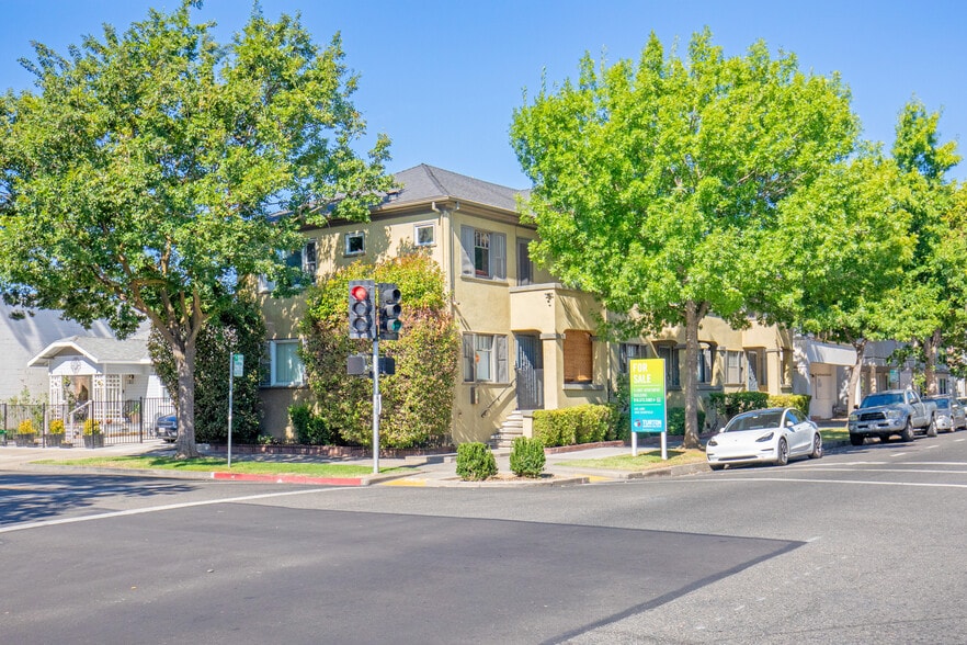 2722-2730 T St, Sacramento, CA for sale - Building Photo - Image 2 of 15