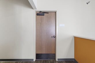 201 W Park Dr, Grand Junction, CO à louer Photo intérieure- Image 1 de 25