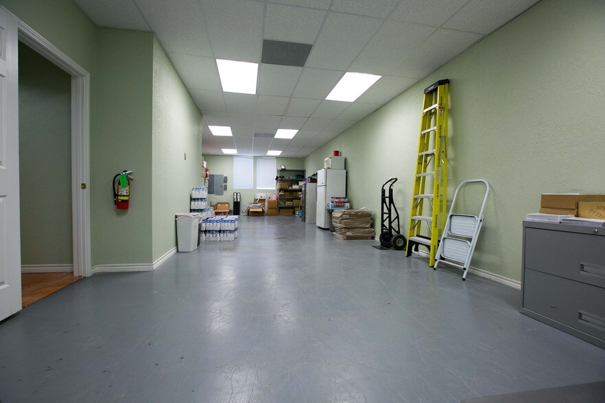 5418 Saint Charles Ave, Dallas, TX à vendre - Photo intérieure - Image 3 de 9