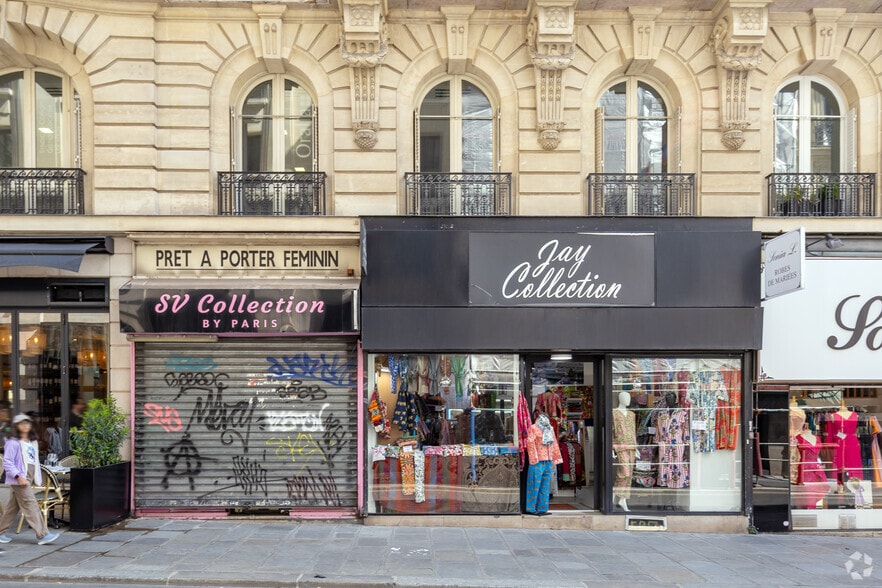 5 Rue Jules Lefebvre, Paris à louer - Photo du bâtiment - Image 2 de 5