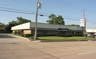 Plus de détails pour 3212 W Park Row Dr, Pantego, TX - Commerce de détail à vendre