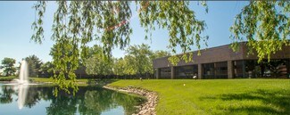 Plus de détails pour 250 N Patrick Blvd, Brookfield, WI - Bureau à louer