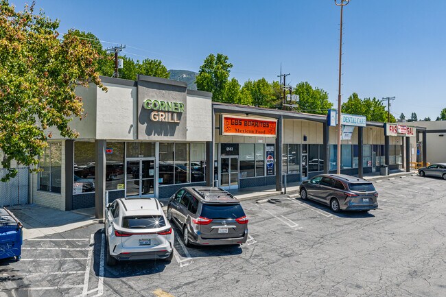 Plus de détails pour 6535-6585 Foothill Blvd, Tujunga, CA - Commerce de détail à louer
