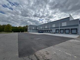 More details for 140 Circle Dr N, Piscataway, NJ - Industrial for Lease