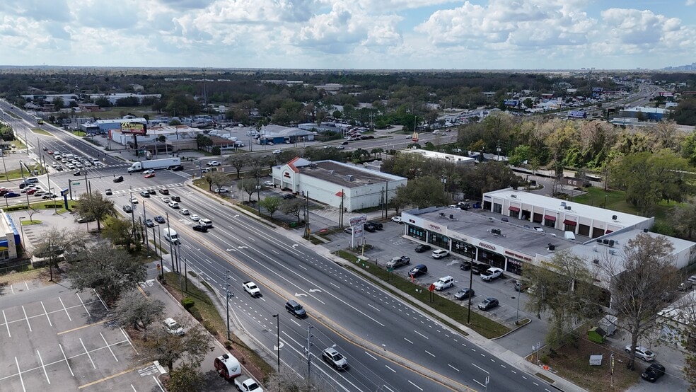 1652-1704 N Goldenrod Rd, Orlando, FL for sale - Building Photo - Image 3 of 12