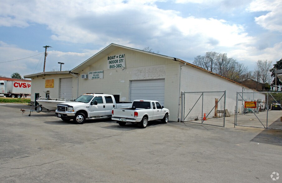 127 E Broadway Blvd, Jefferson City, TN à vendre - Photo du bâtiment - Image 2 de 5