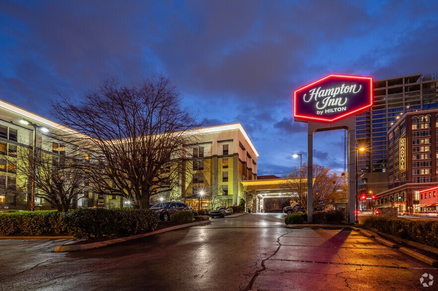 1919 West End Ave, Nashville, TN à vendre - Photo du bâtiment - Image 3 de 8