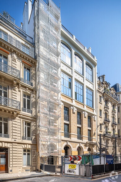 10 Rue De Madrid, Paris à louer - Photo principale - Image 1 de 1