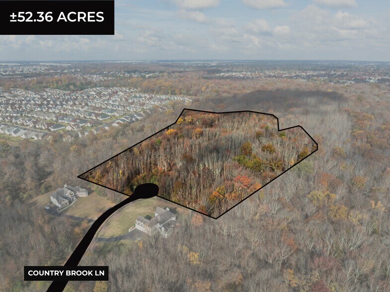 4 Country Brook Ln, Monroe Township, NJ à vendre - Photo du bâtiment - Image 2 de 2