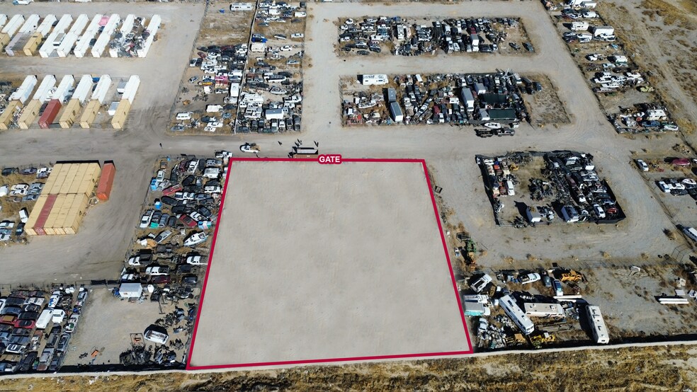 100 E Avenue G 8, Lancaster, CA à louer - Photo principale - Image 1 de 1