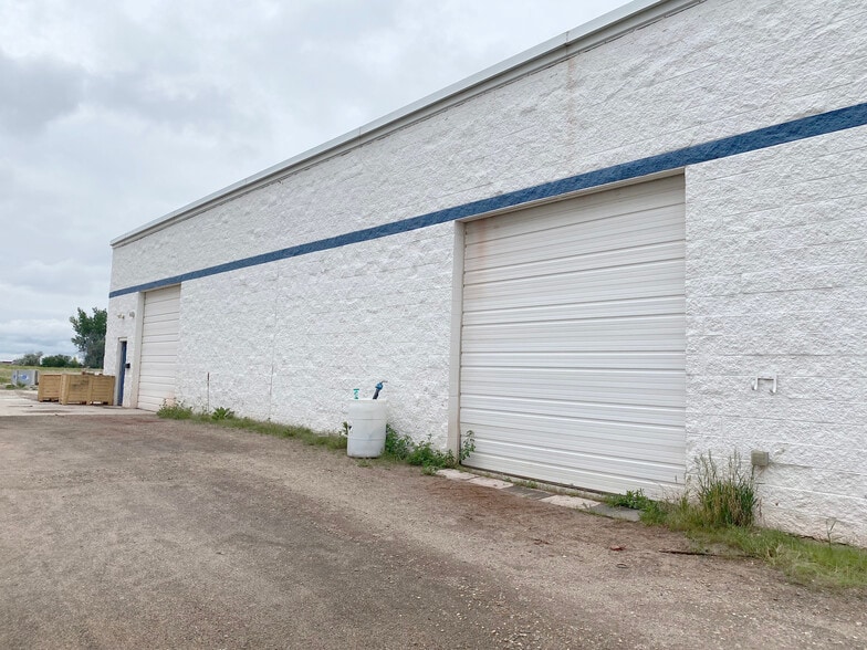 6766 CR 18 portfolio of 2 properties for sale on LoopNet.ca - Building Photo - Image 3 of 9