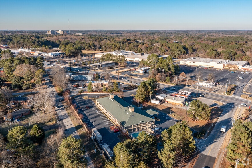 4095 Covington Hwy, Decatur, GA à vendre - Aérien - Image 2 de 4