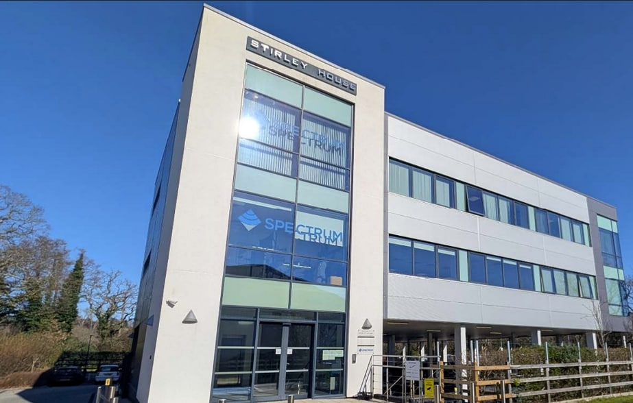 Ampress Ln, Lymington for lease - Primary Photo - Image 1 of 6