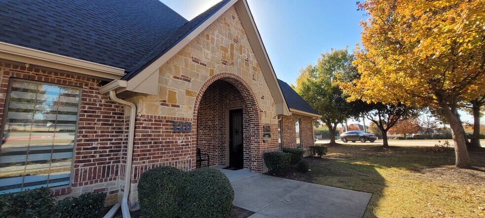 1420 W Exchange Pky, Allen, TX à louer - Photo du bâtiment - Image 1 de 11