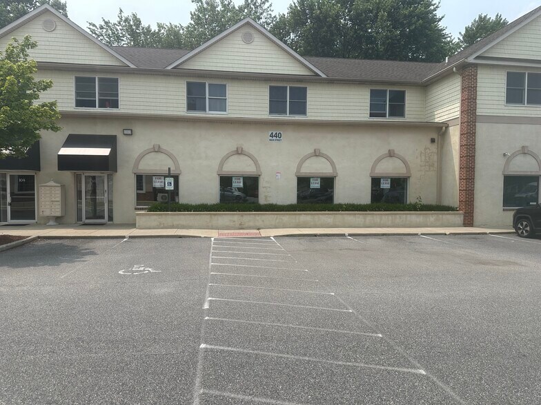 440 Main St, Stevensville, MD for lease - Building Photo - Image 2 of 11