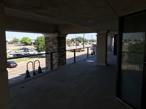 5142-5198 Rufe Snow Dr, North Richland Hills, TX à louer Photo du bâtiment- Image 2 de 7