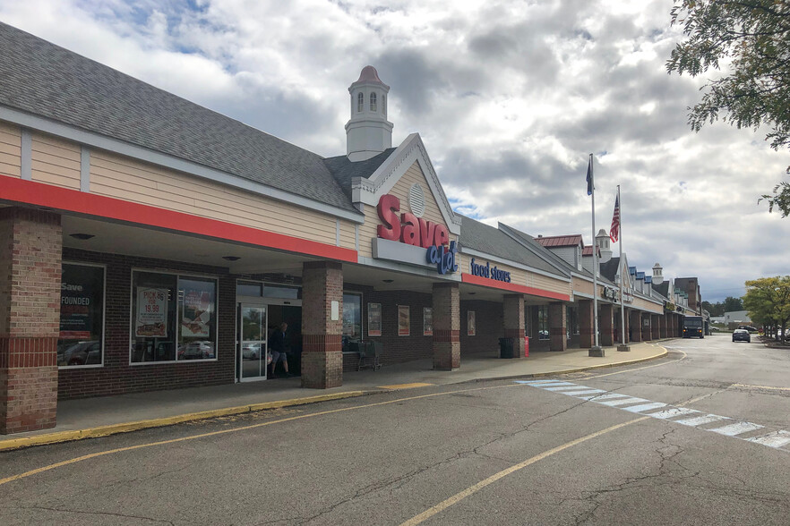 3300-3350 Wilmington Rd, New Castle, PA à louer - Photo du bâtiment - Image 2 de 2