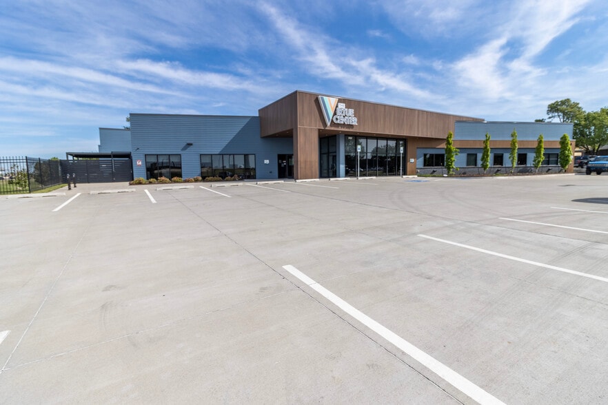2457 Wilcox Dr, Norman, OK for lease - Building Photo - Image 2 of 16