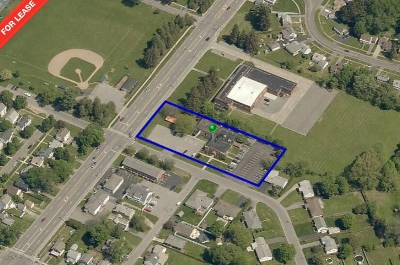 305 E Locust St, Rome, NY à louer - Photo du bâtiment - Image 1 de 1