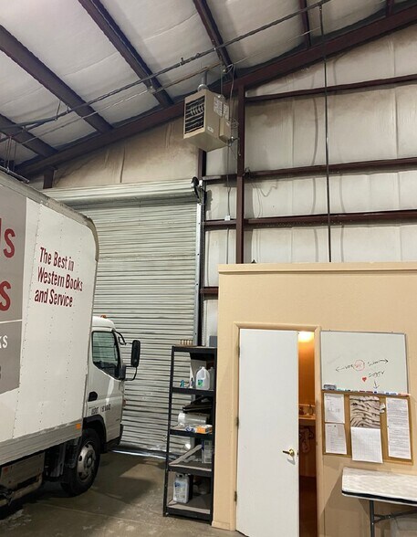 3748 N Eagle Mountain Dr, Flagstaff, AZ à louer - Photo du bâtiment - Image 2 de 6