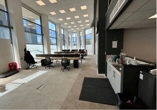 11 Waterloo Sq, Newcastle Upon Tyne for lease Interior Photo- Image 2 of 11
